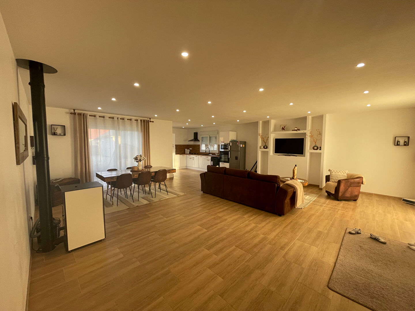 Maison neuve lumineuse  20 minutes au sud de Blois