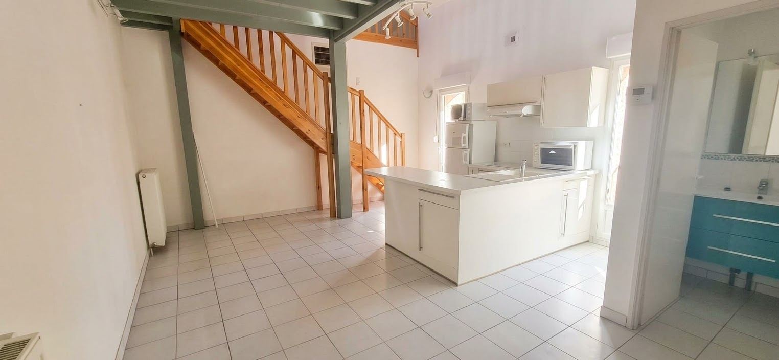 Maison Ampuis 2 pièce(s) 60 m2