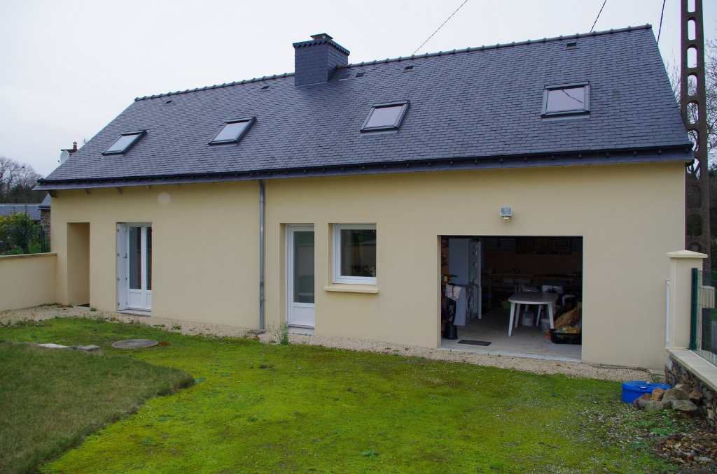 PLOUHA : A VENDRE MAISON RÉNOVÉE !