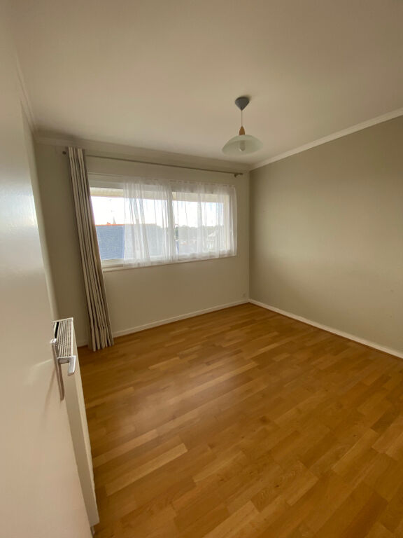 LOCATION A L"ANNEE - T3 Vue mer depuis le balcon