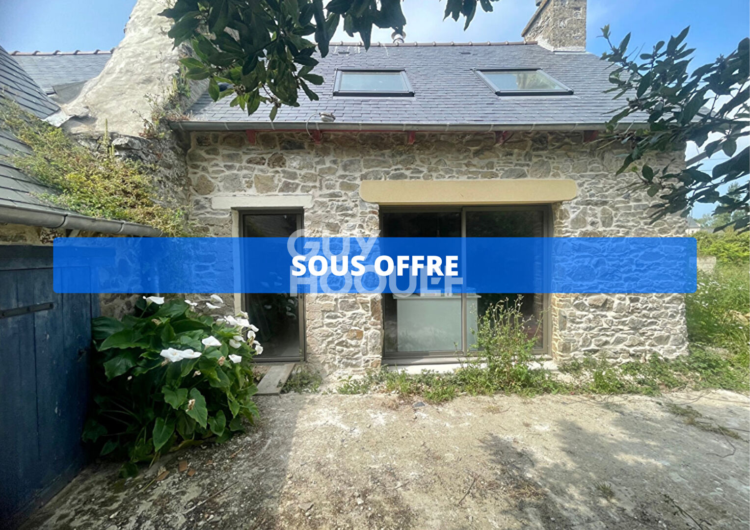 PLOUHA :  A VENDRE MAISON EN PIERRE A RENOVER !