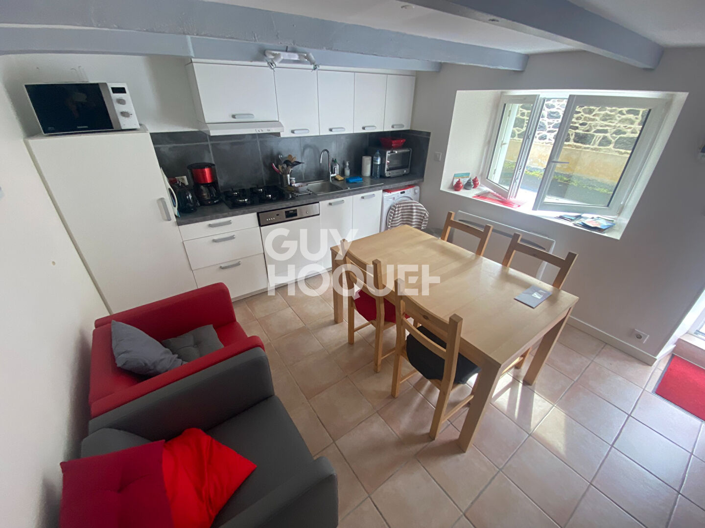MAISON A LOUER MEUBLEE SAINT-QUAY-PORTRIEUX : A 150 METRES DE LA MER !