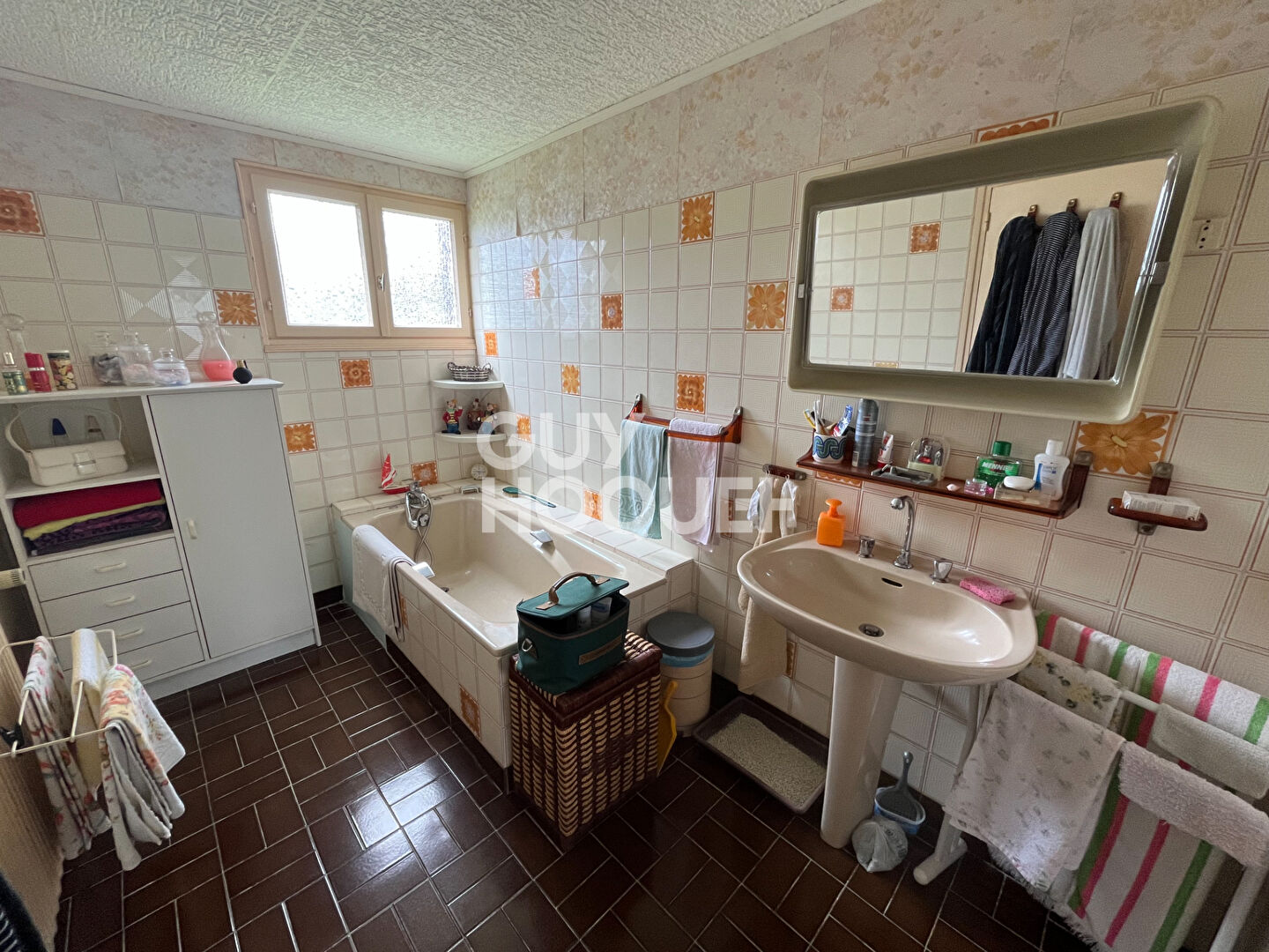 MAISON A VENDRE : LE CHARME DE LA PIERRE A TREVENEUC !