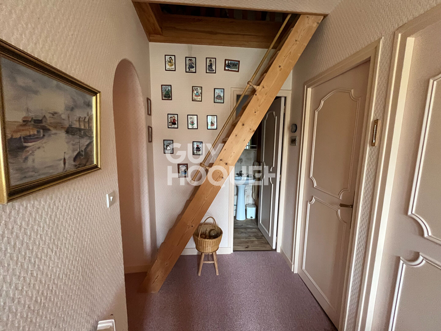 MAISON A VENDRE : LE CHARME DE LA PIERRE A TREVENEUC !