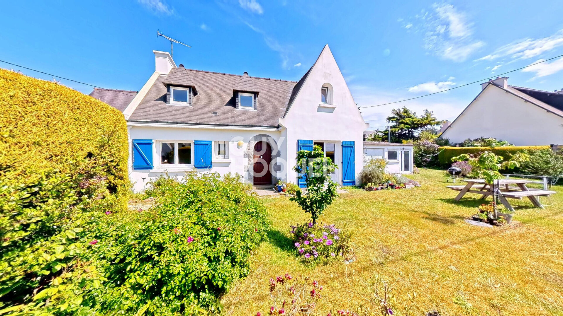 SAINT QUAY PORTRIEUX : A VENDRE MAISON PROCHE PLAGES ET COMMERCES !