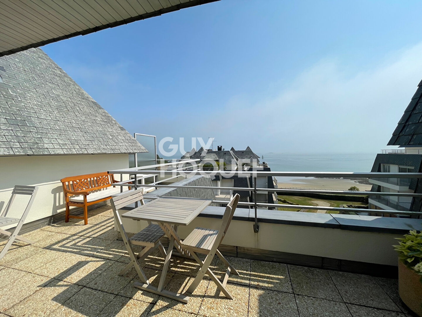 SAINT QUAY PORTRIEUX :  A VENDRE APPARTEMENT VUE MER !!