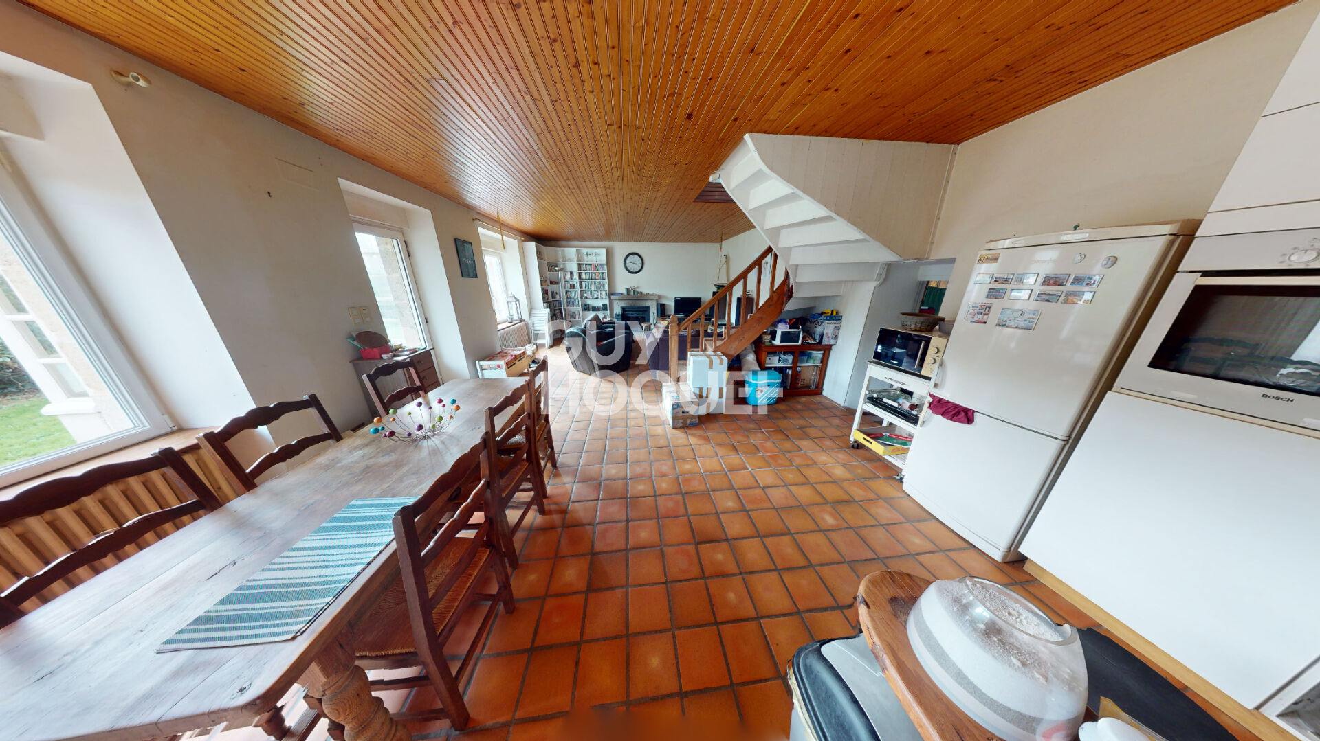 PLOURHAN : A VENDRE MAISON EN PIERRE !