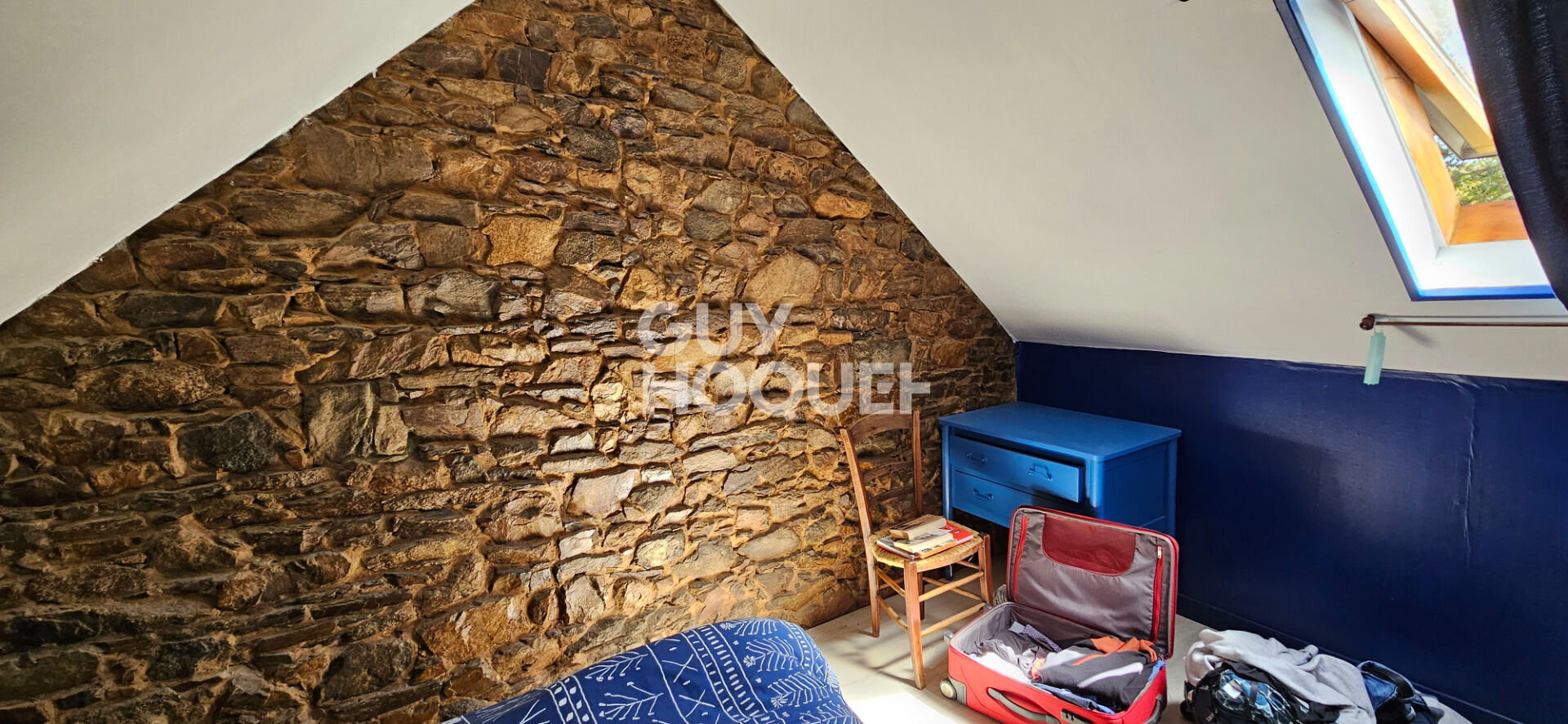 A VENDRE  : PLOUHA - Belle longère en pierre au calme