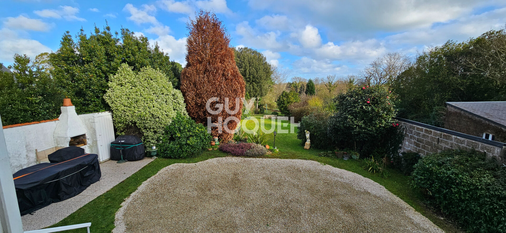 A VENDRE : TREVENEUC - Maison en pierres