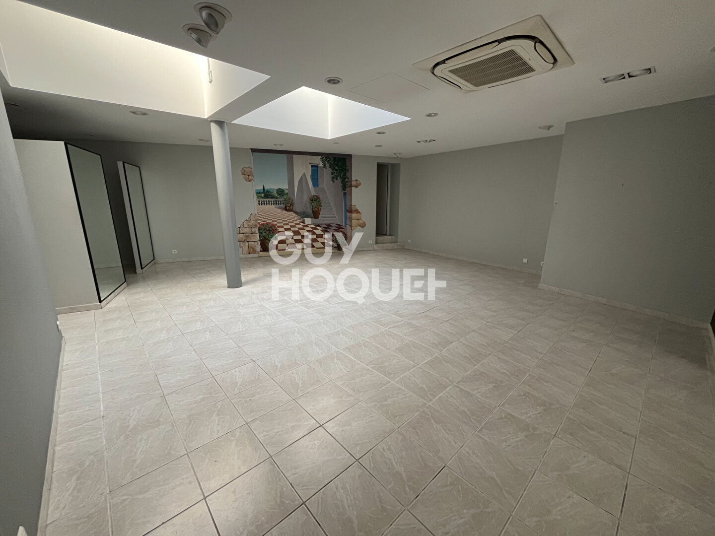 SAINT BRIEUC : Local commercial centre ville