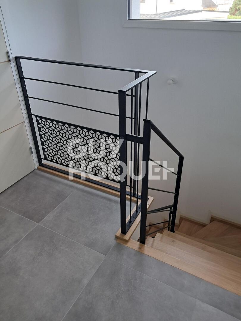 A VENDRE : TREVENEUC Maison Neuve