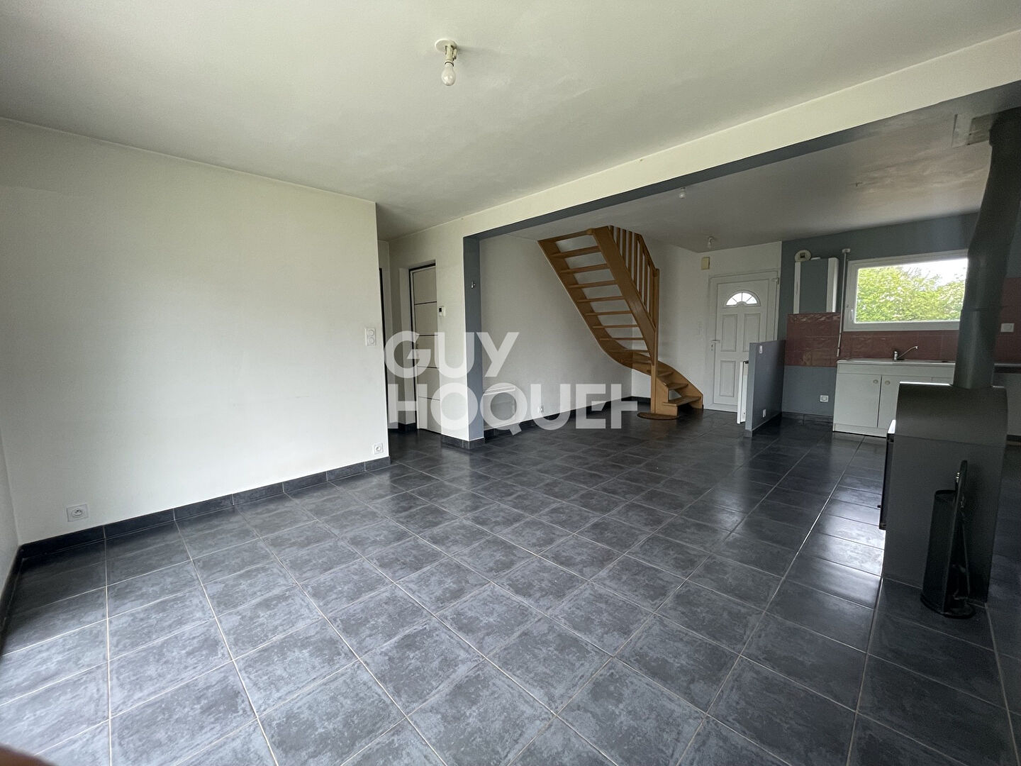 TREVENEUC : A VENDRE MAISON CONTEMPORAINE !