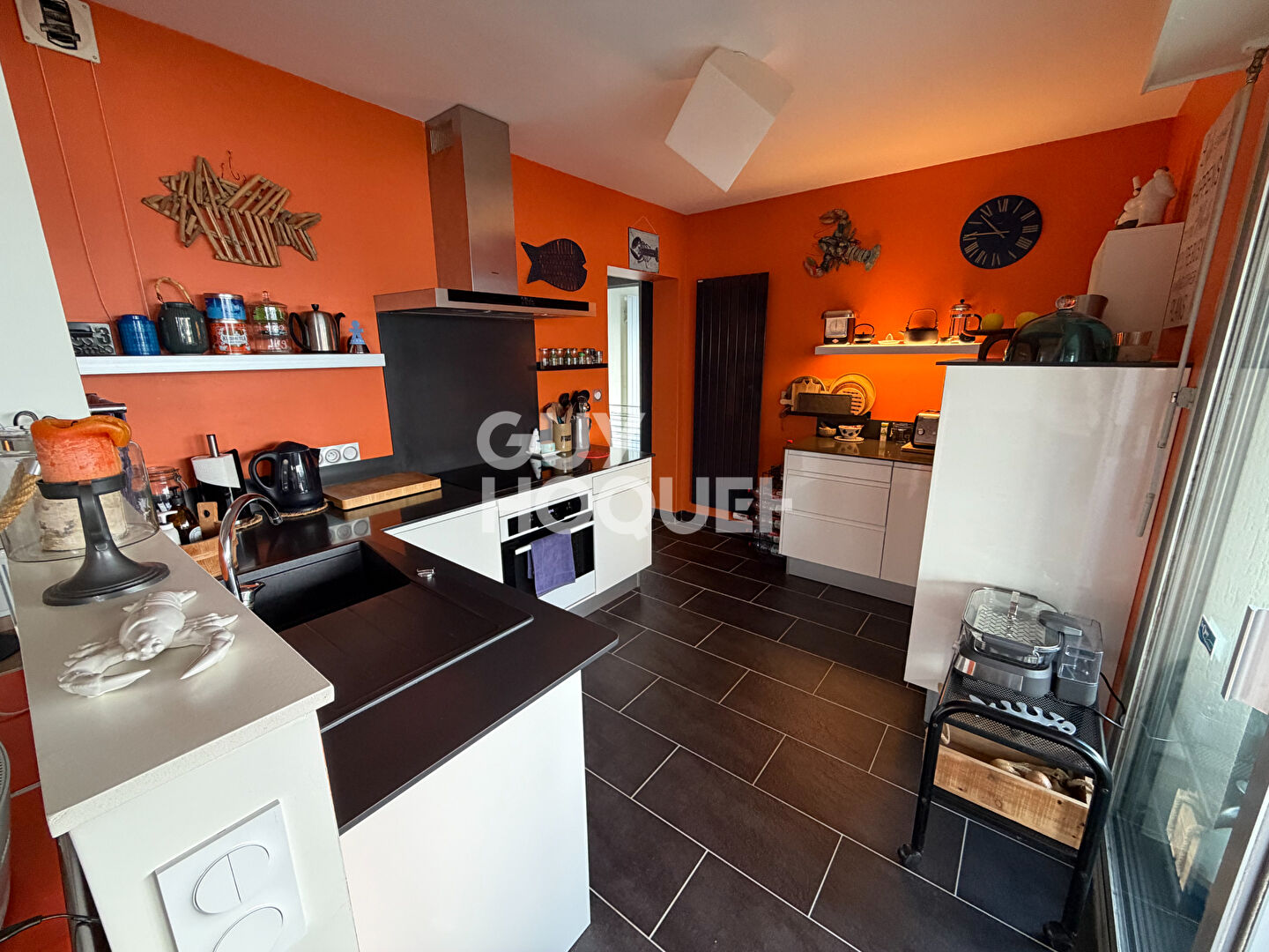 SAINT QUAY PORTRIEUX : A VENDRE APPARTEMENT PLEINE VUE MER QUARTIER COMTESSE!