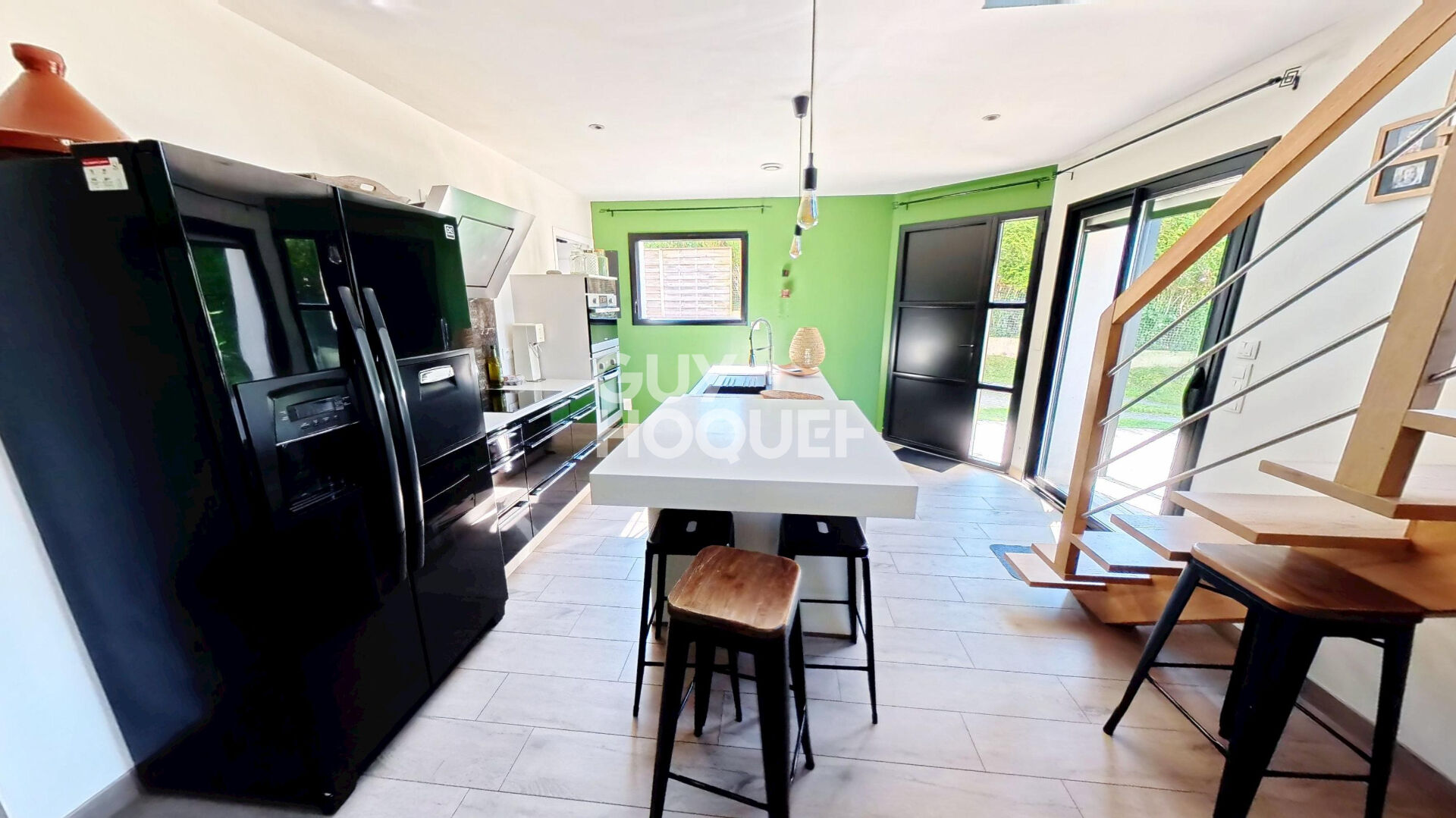 BINIC : A VENDRE MAISON CONTEMPORAINE LUMINEUSE !