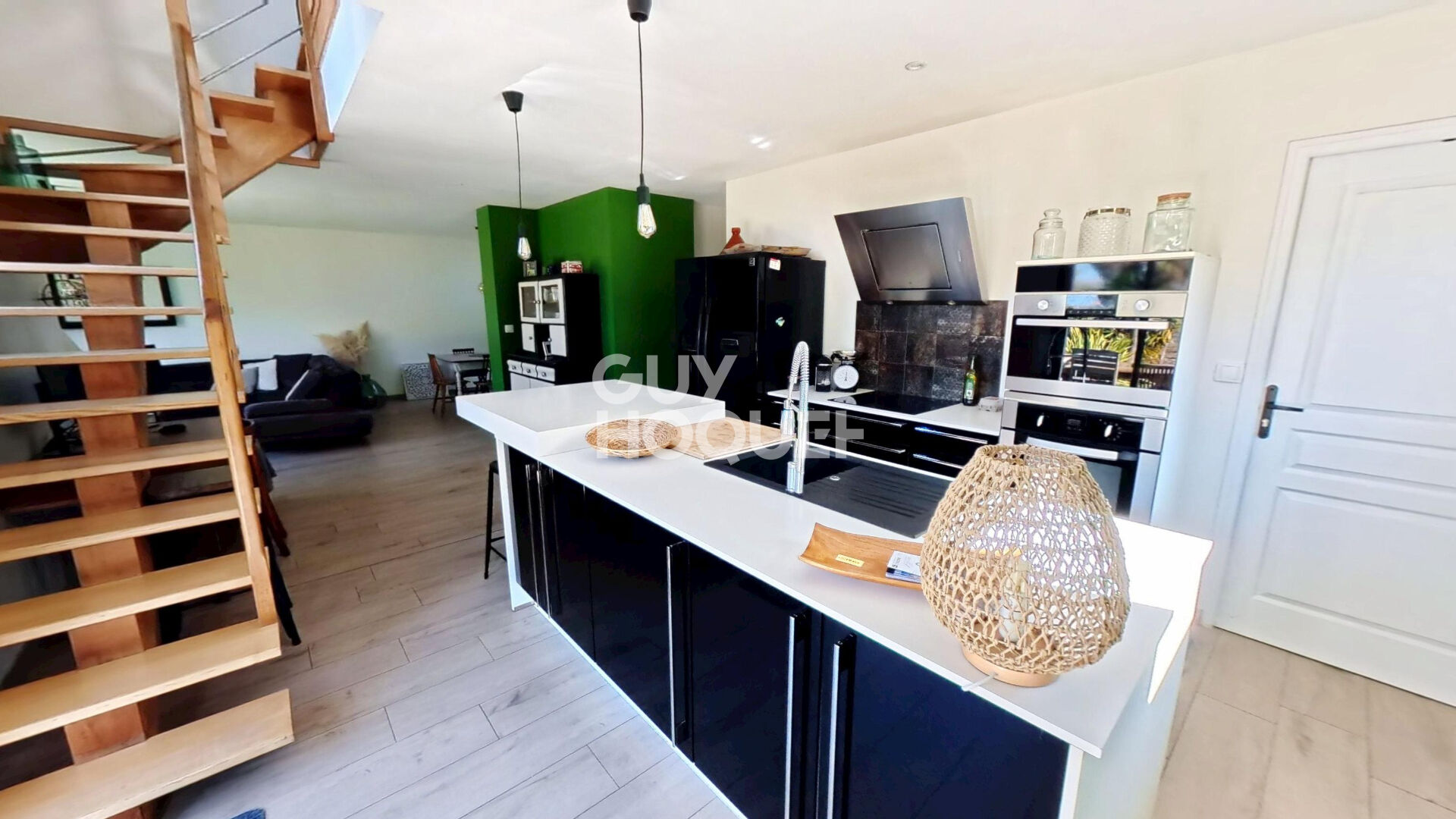 BINIC : A VENDRE MAISON CONTEMPORAINE LUMINEUSE !