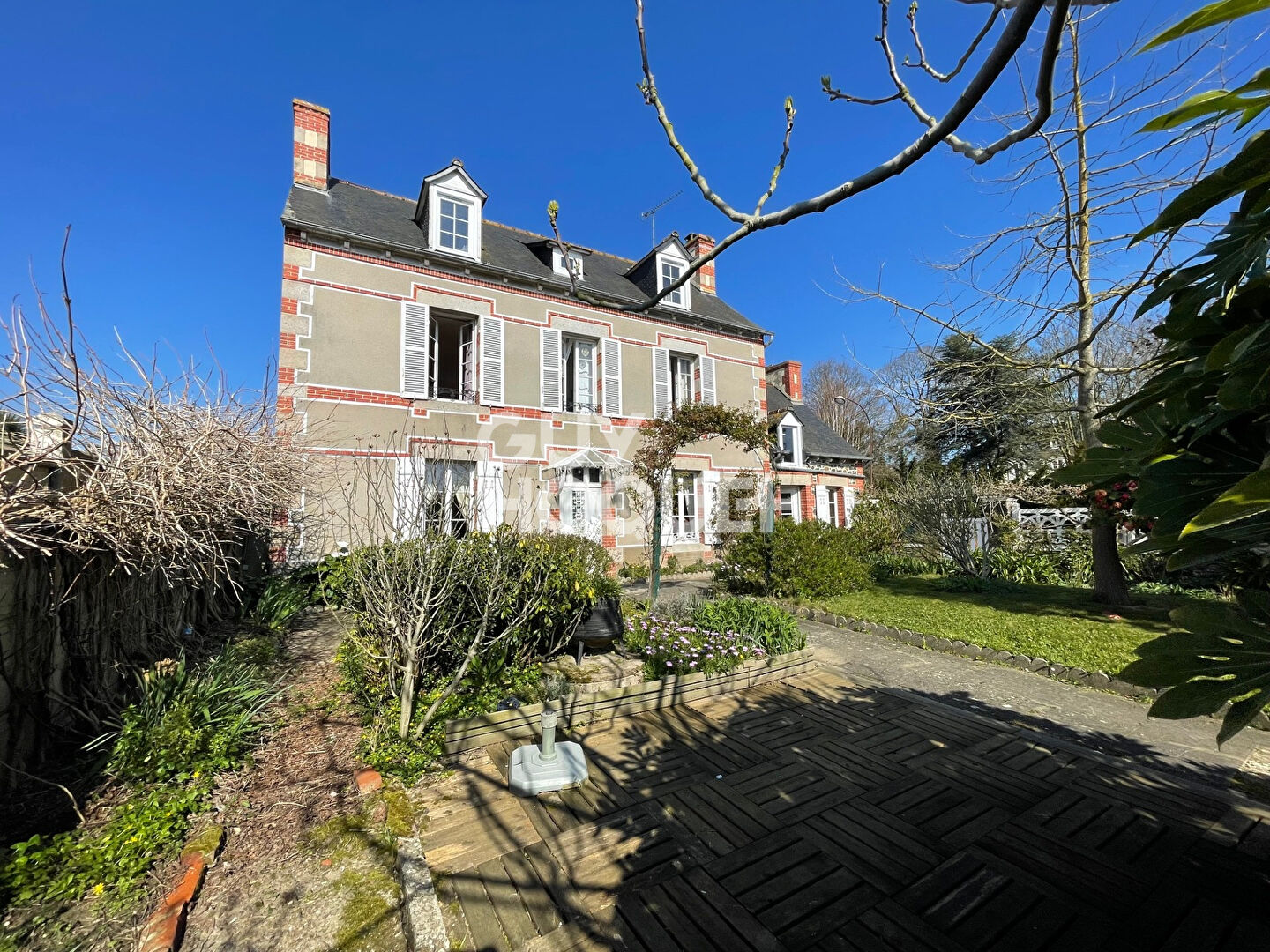 PLOURHAN : A VENDRE MAISON DE MAITRE !
