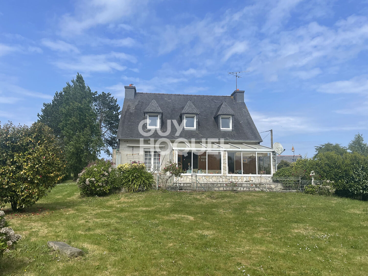 PLOUEZEC : A vendre Maison familiale
