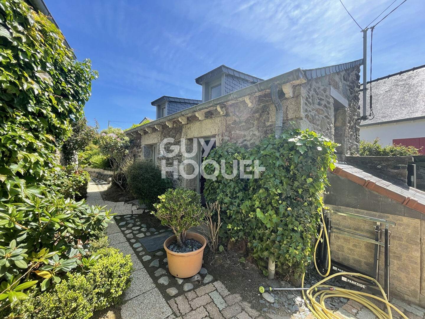 ETABLES SUR MER : A VENDRE MAISON LIMITE SAINT QUAY !