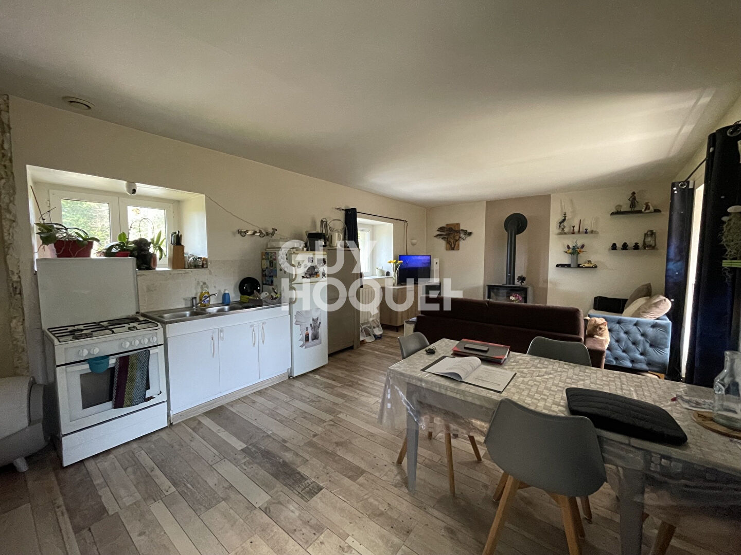 PLOURHAN : A VENDRE MAISON EN PIERRE !