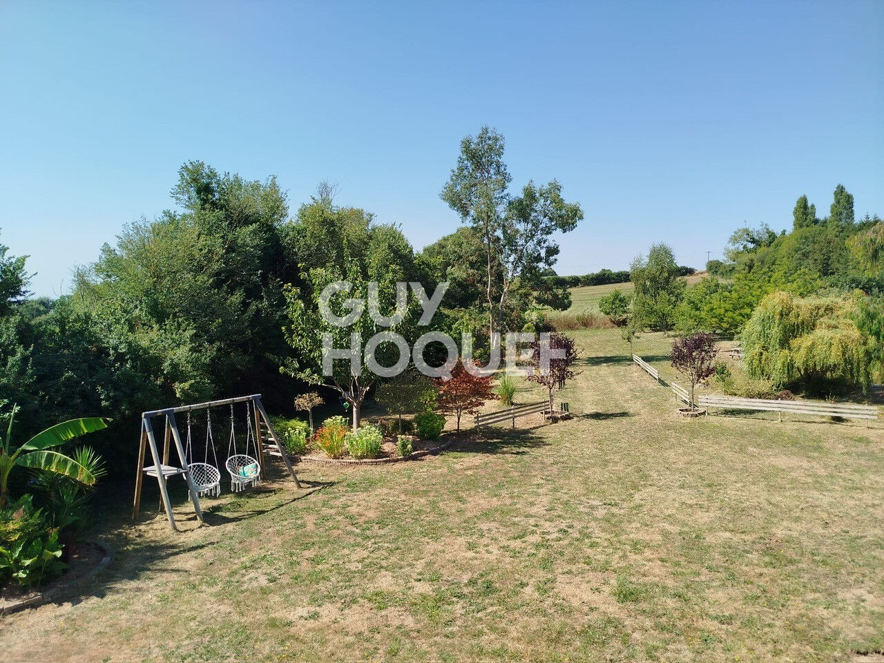LANTIC : A VENDRE MAISON RECENTE SUR GRAND TERRAIN !