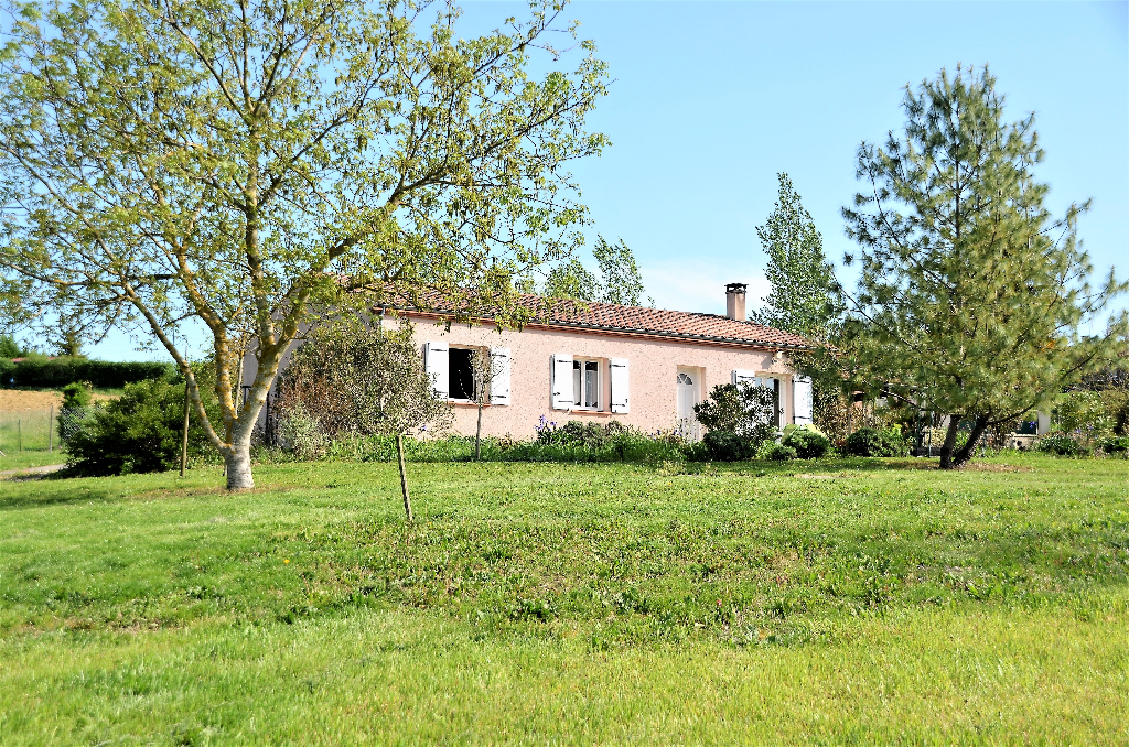 Maison plain pied  3 Chambres