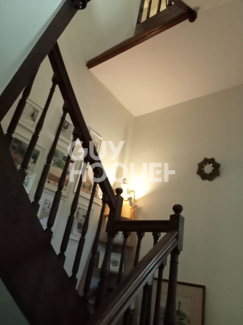 Maison  de ville en pierre  - Terrasse plein Sud