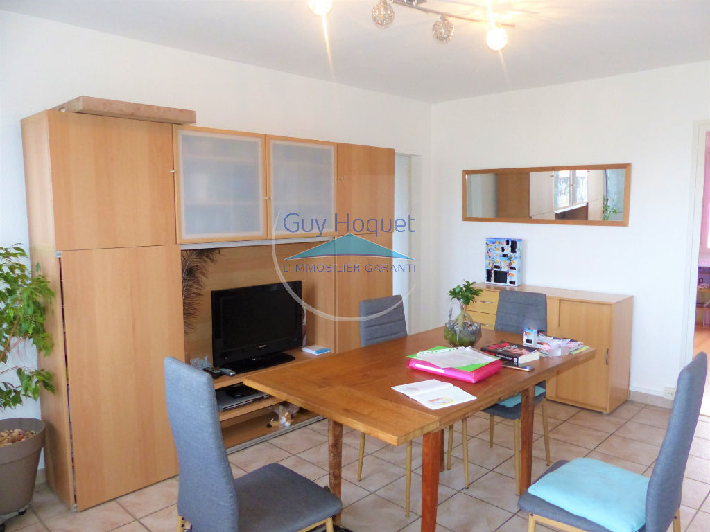 Appartement  5 pièces 80 m2 proche commodités