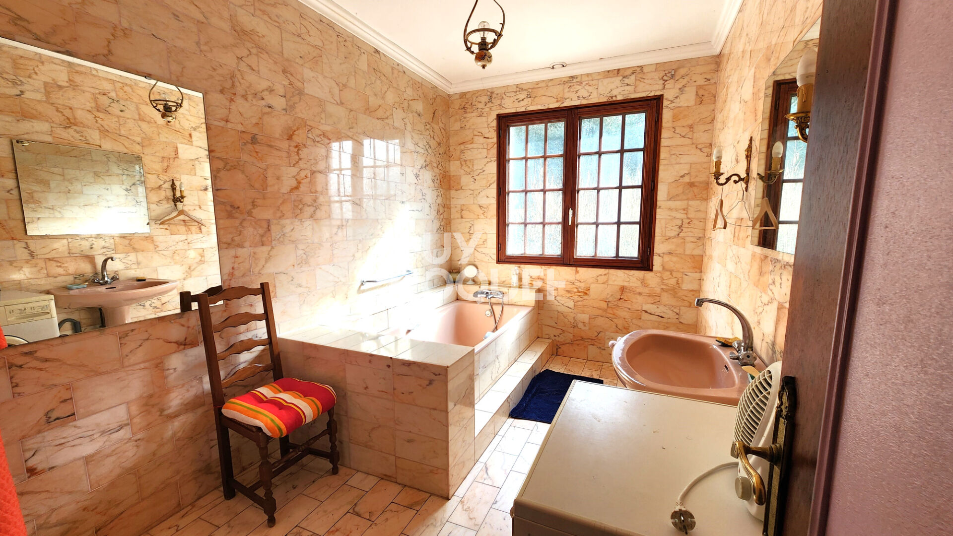 Maison familiale 4 chambres avec Bois !