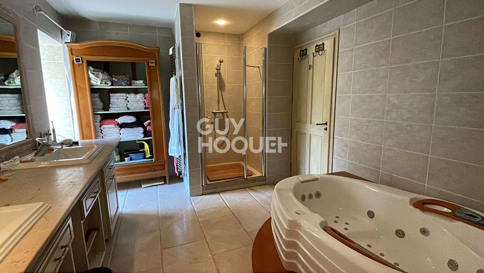 Ferme rénovée  5 pièces 283 m2