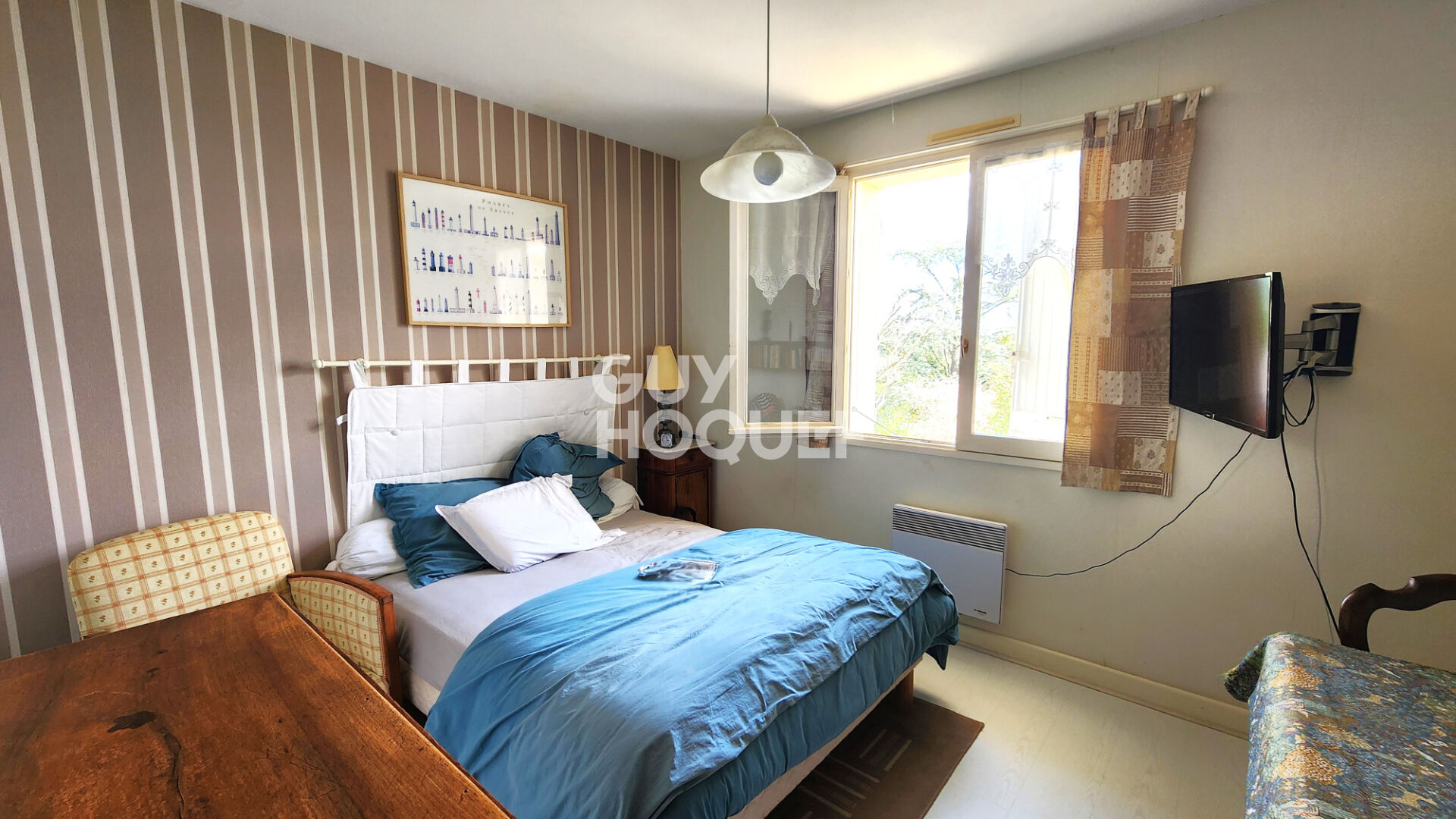 Maison 3 chambres, studio, garage et jardin