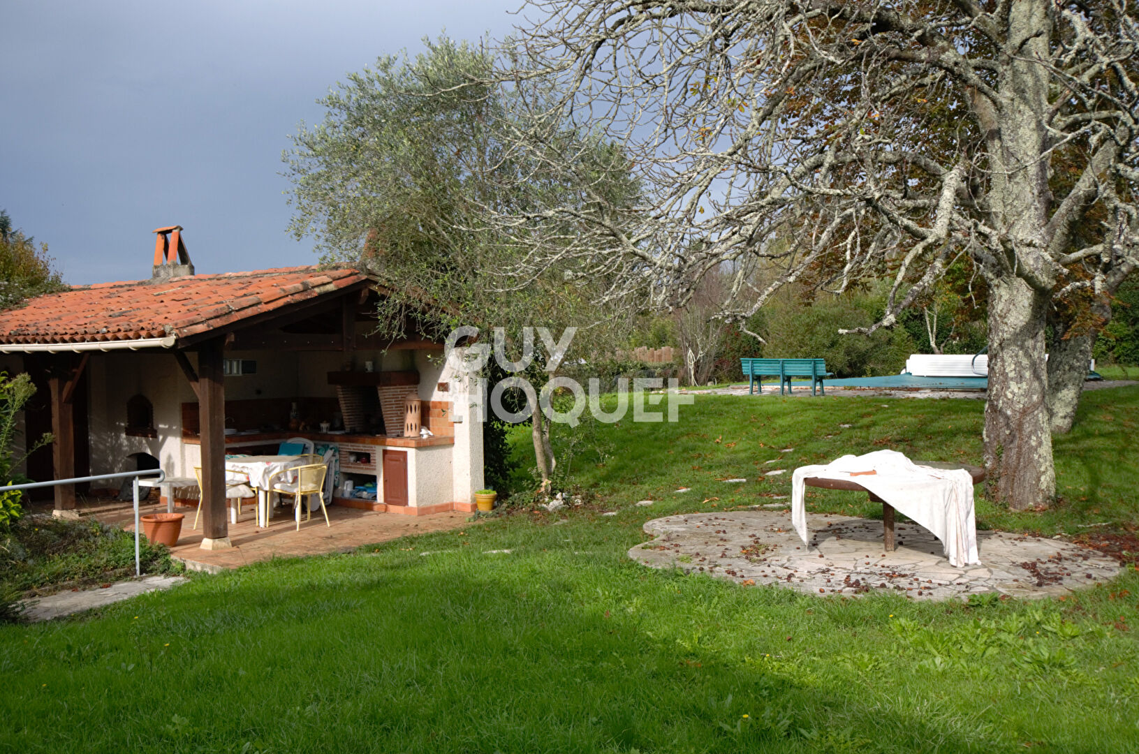 Maison Plain pied  8 pièces 258.25 m²