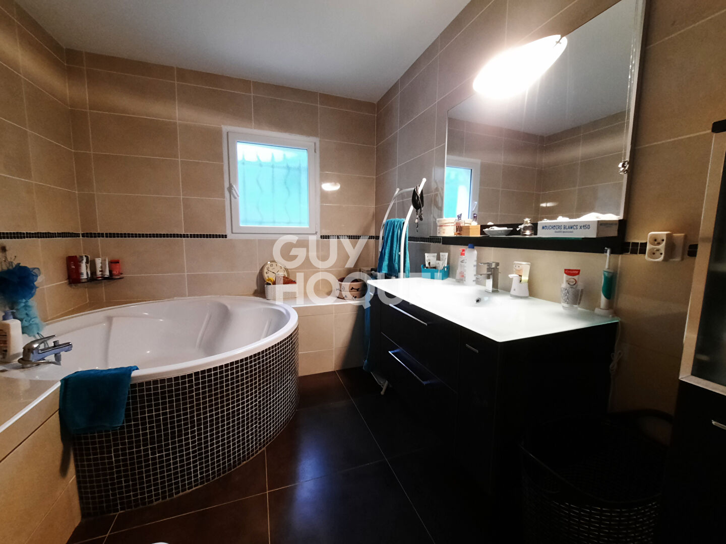 Maison plain pied 5 pièces 133 m2