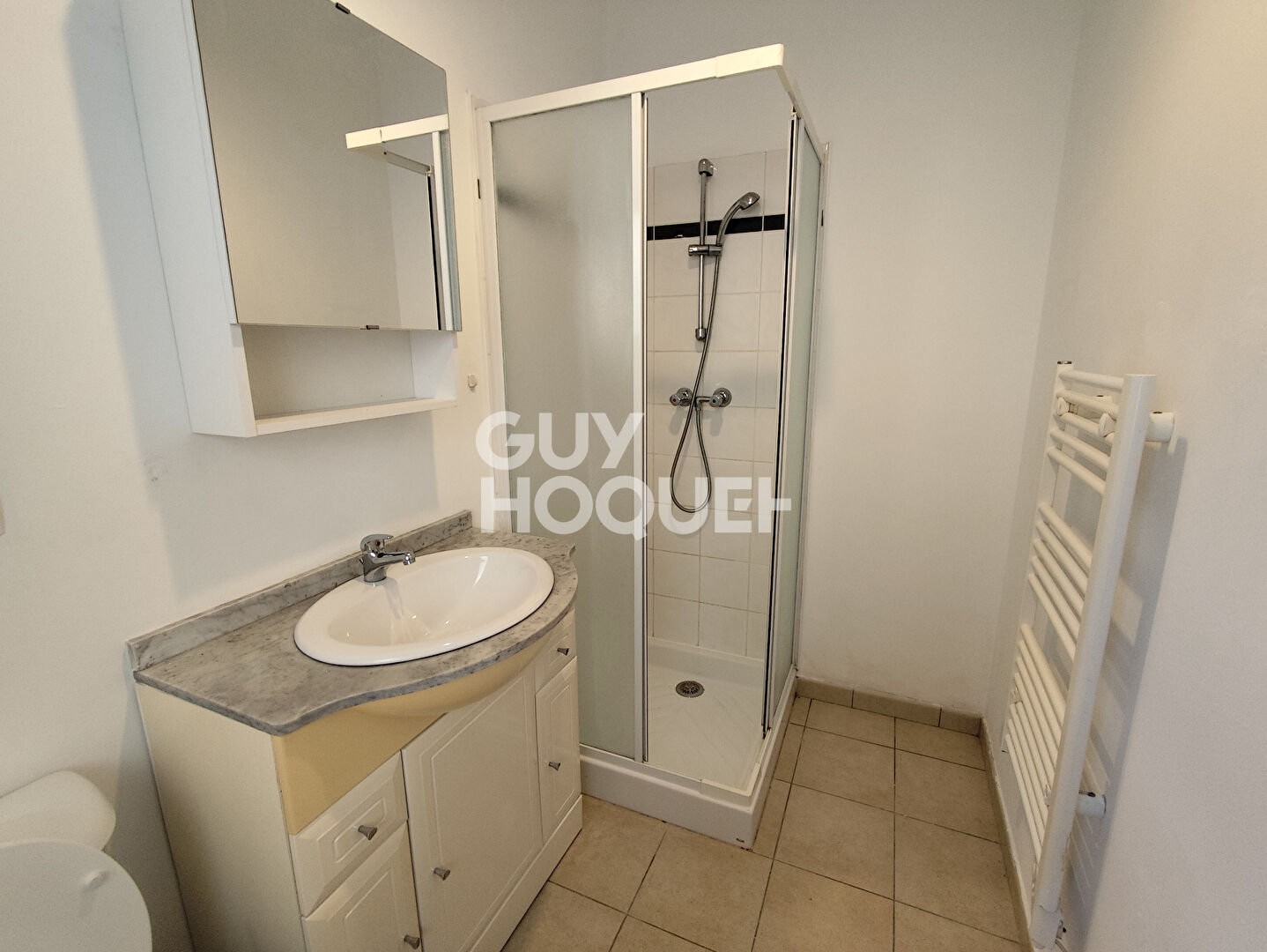 Studio cosy en rez-de-chaussée avec parking privatif