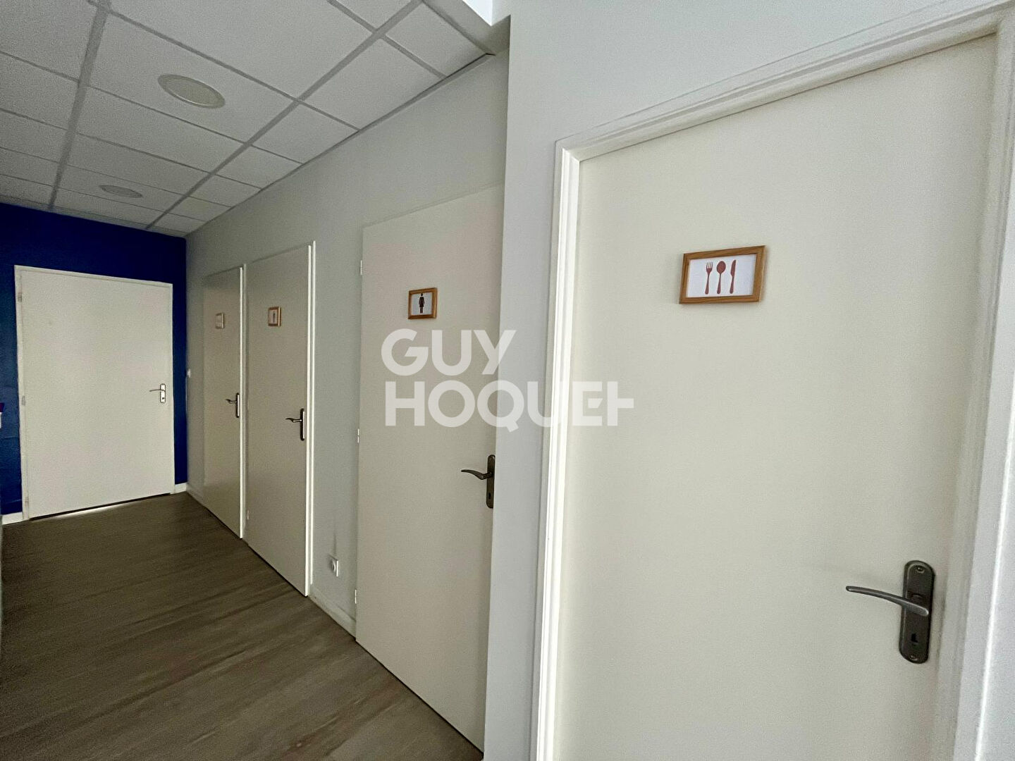 Local commercial Agen  centre ,170 m2 avec 3 entrées indépendantes