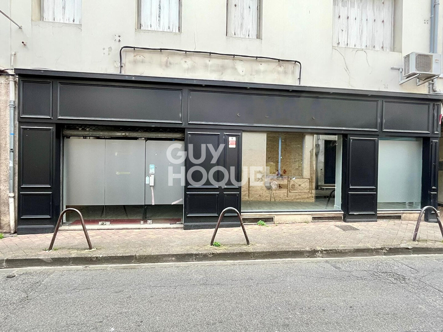 Local commercial 190 m²