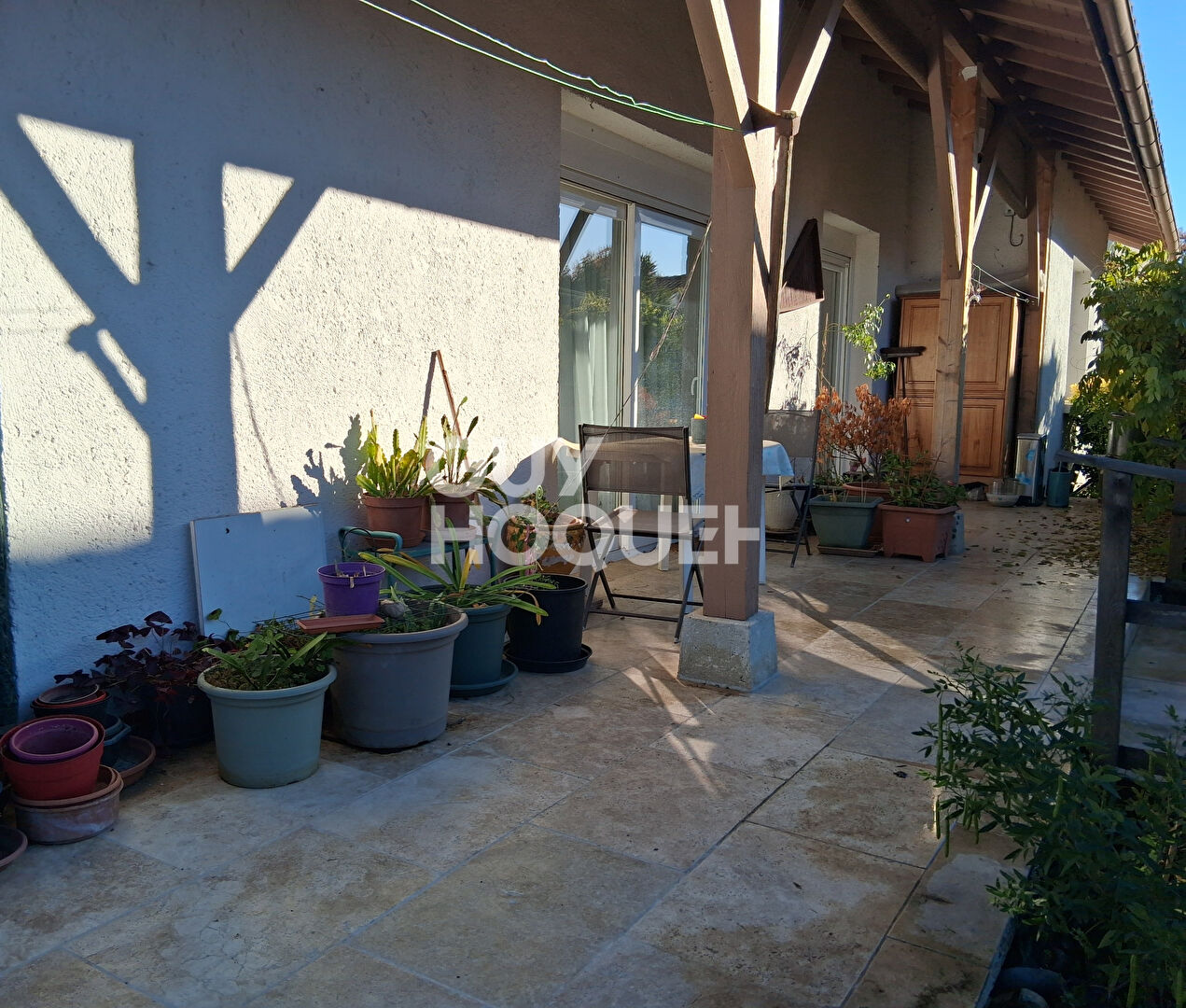 Maison de plain pied, 3 chambres, garage et jardin