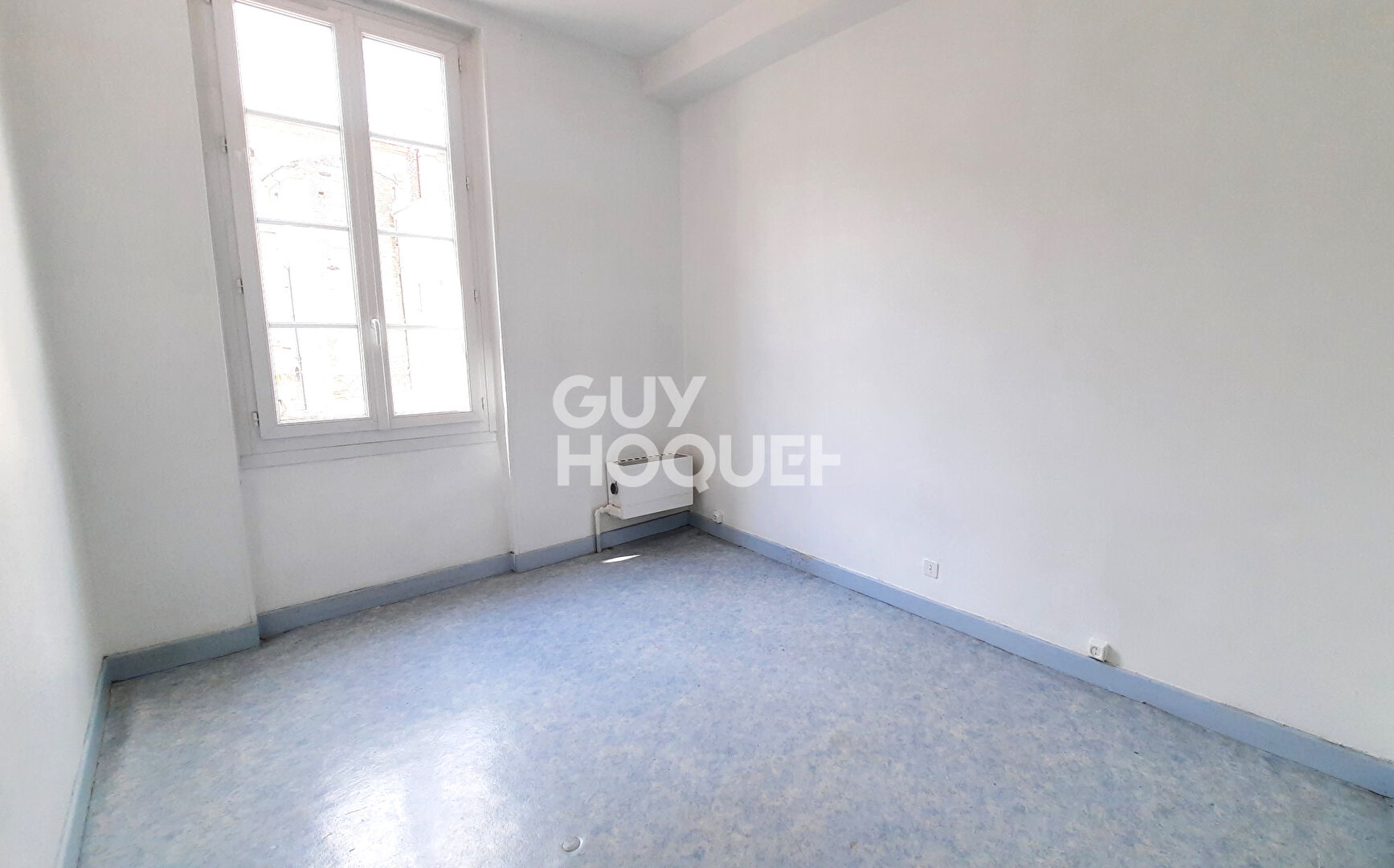 APPARTEMENT T3 CENTRE VILLE AVEC PLACE DE PARKING DANS GARAGE