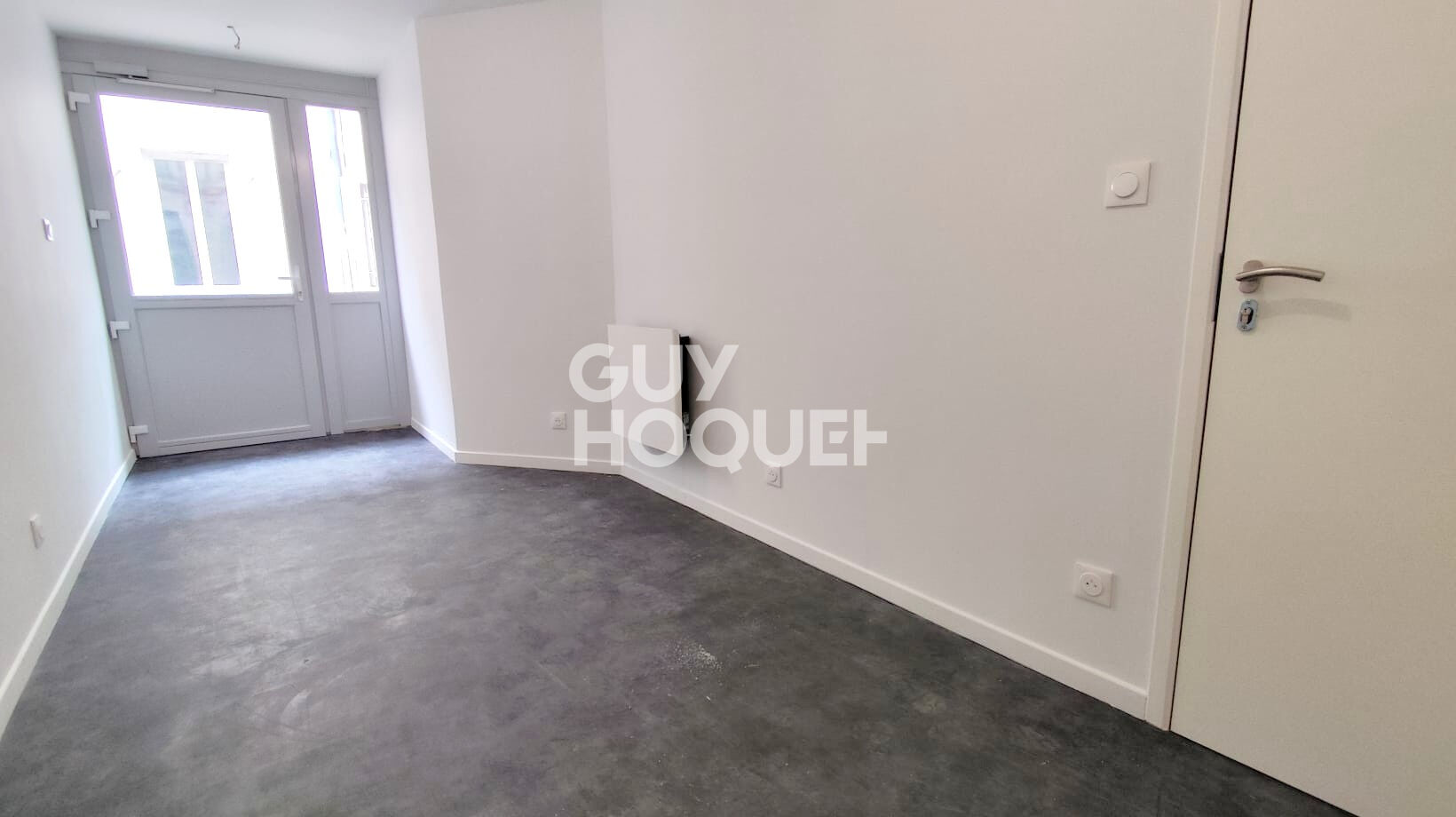 Local commercial / professionnel hyper centre Agen