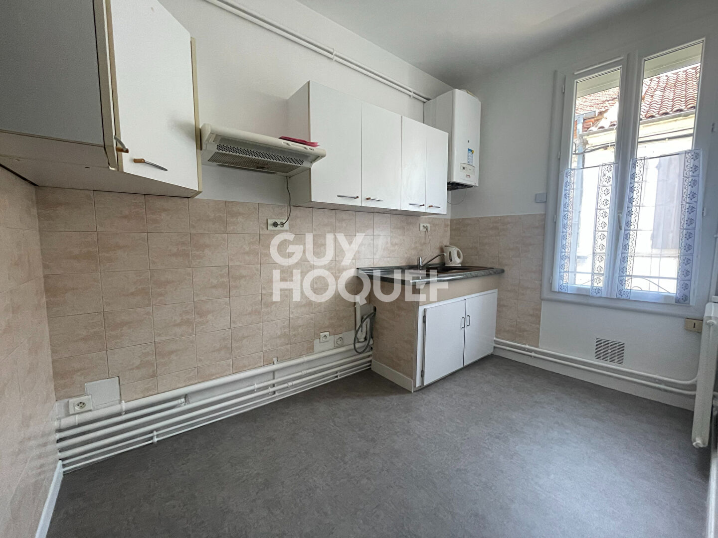 Immeuble de 2 appartements proche Lycées