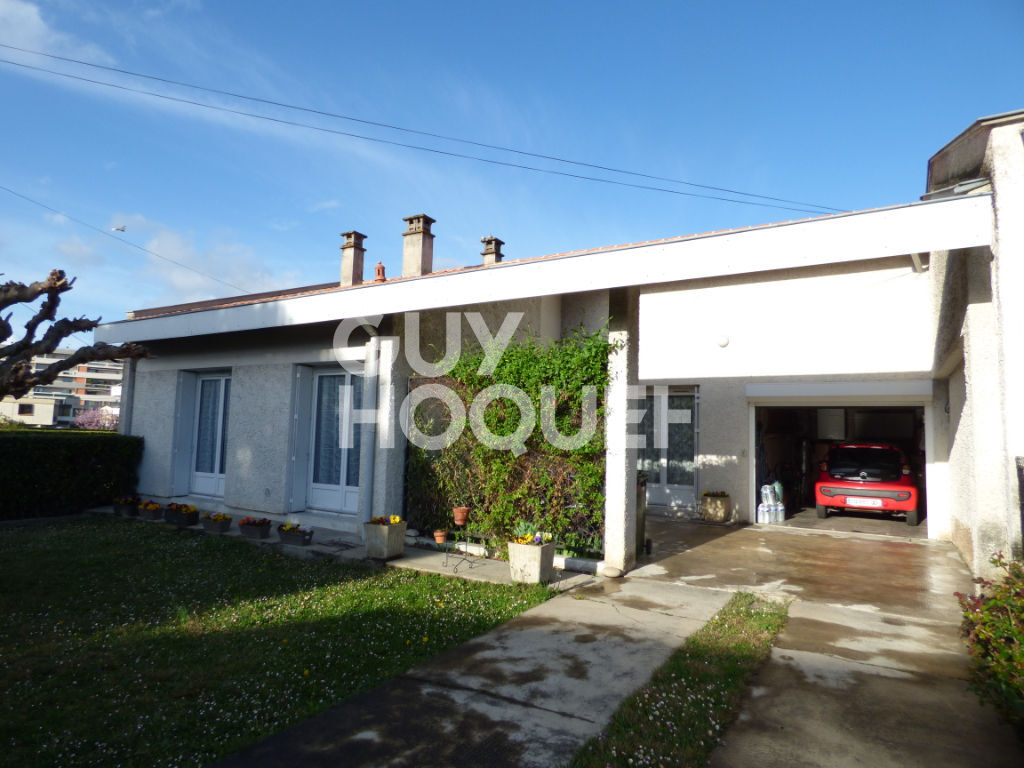 Maison de plain-pied bien entretenue, 2/3 chambres