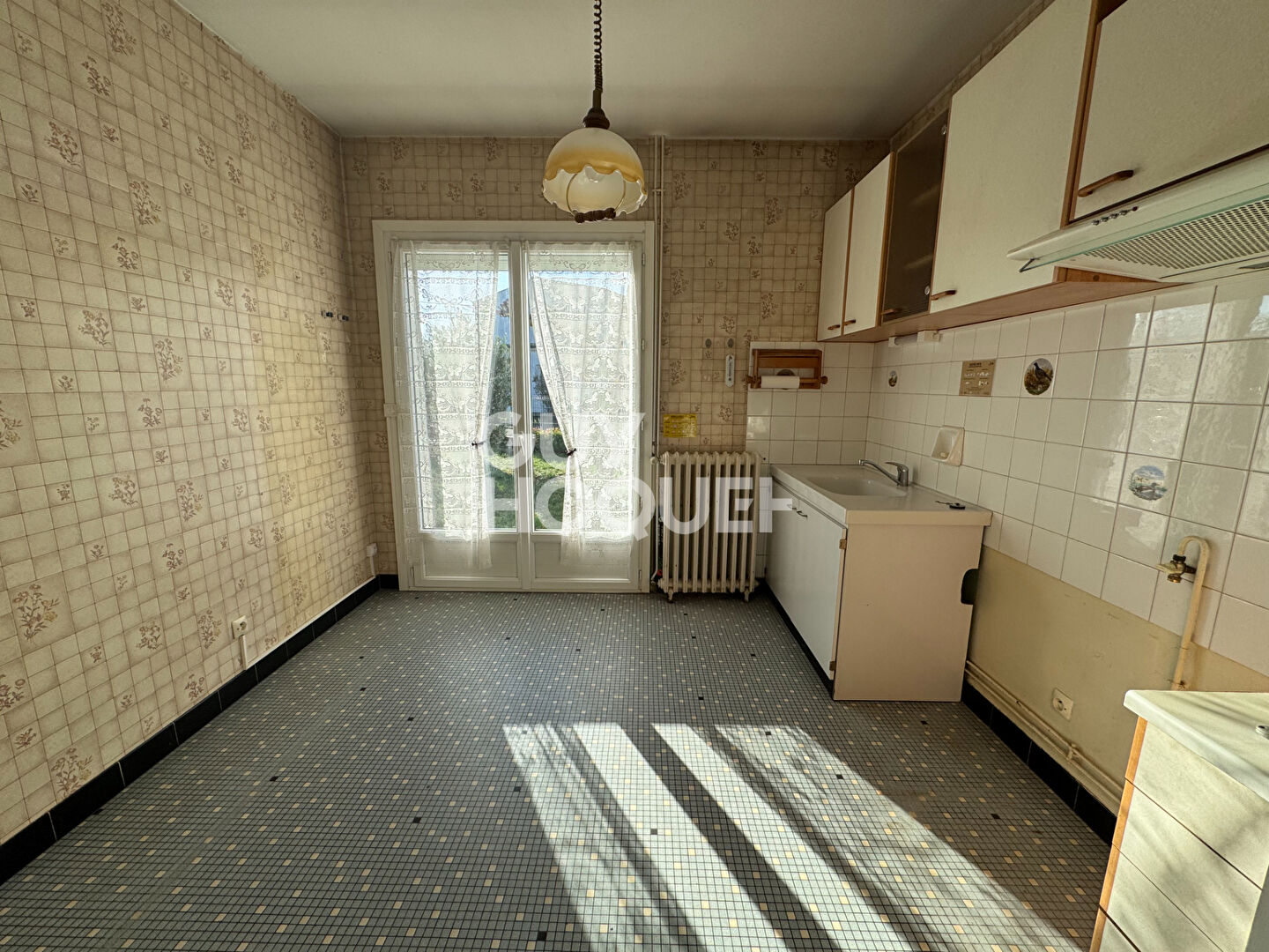 Maison de plain-pied 2 chambres jardin et garage