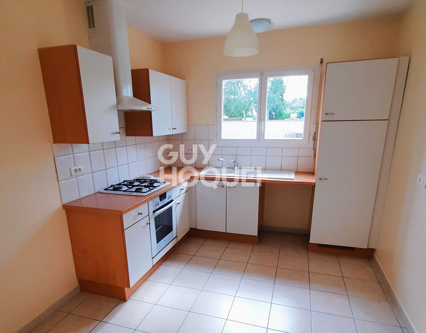 MAISON DE PLAIN PIED DE TYPE 4 AVEC GARAGE