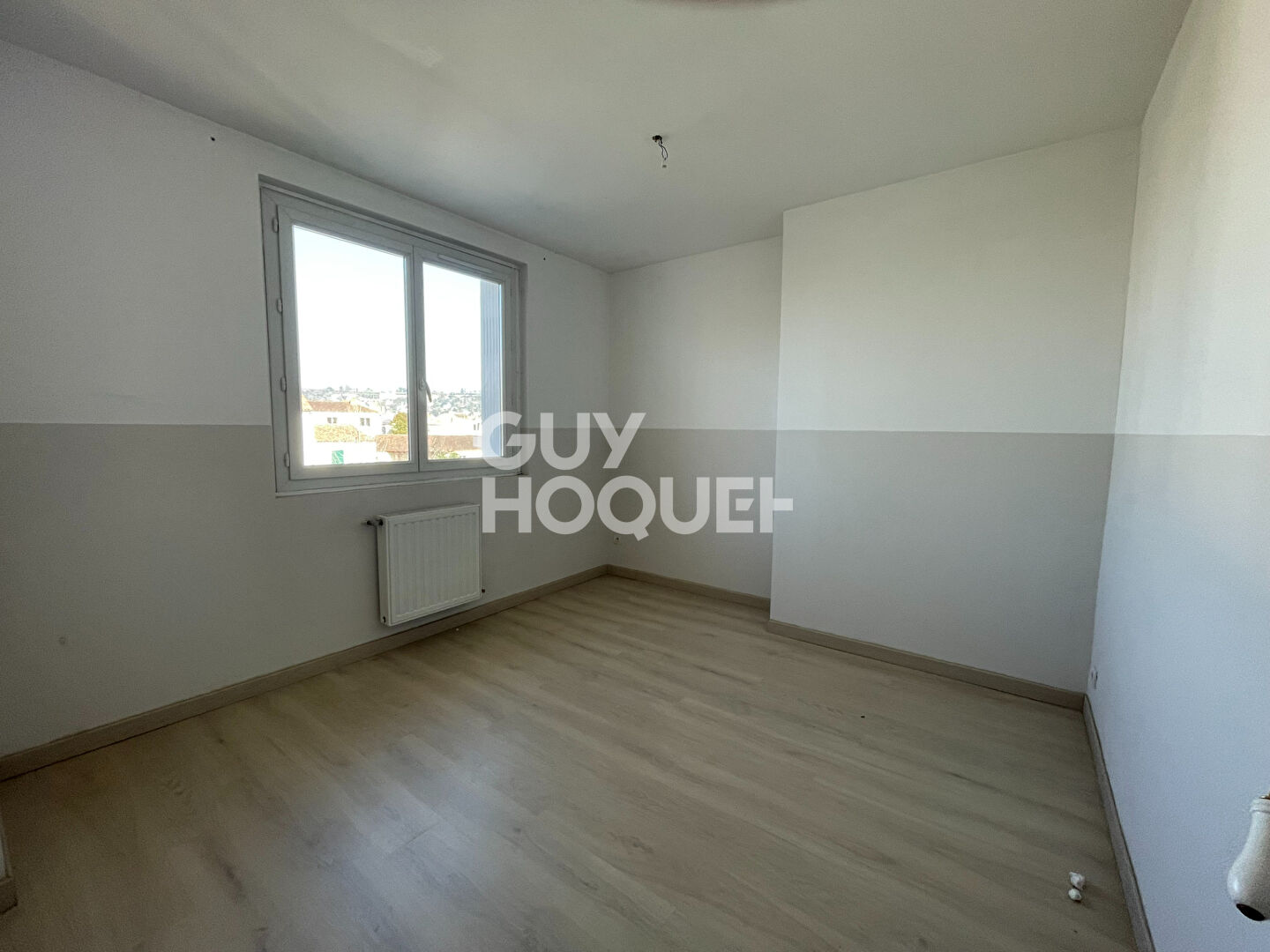 Maison de 2 chambres + studio indépendant, avec jardin