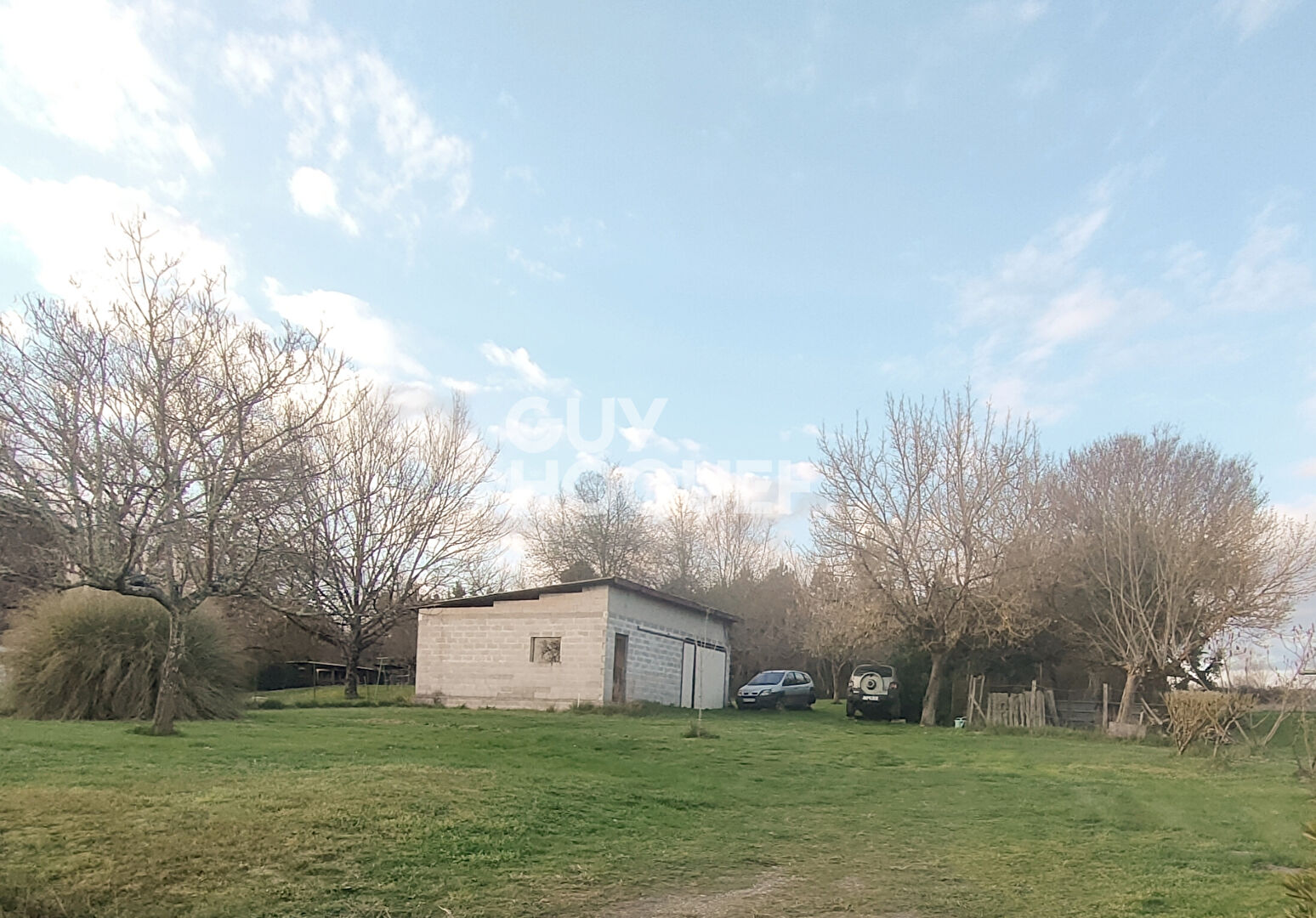 Terrain Roaillan 1756 m2