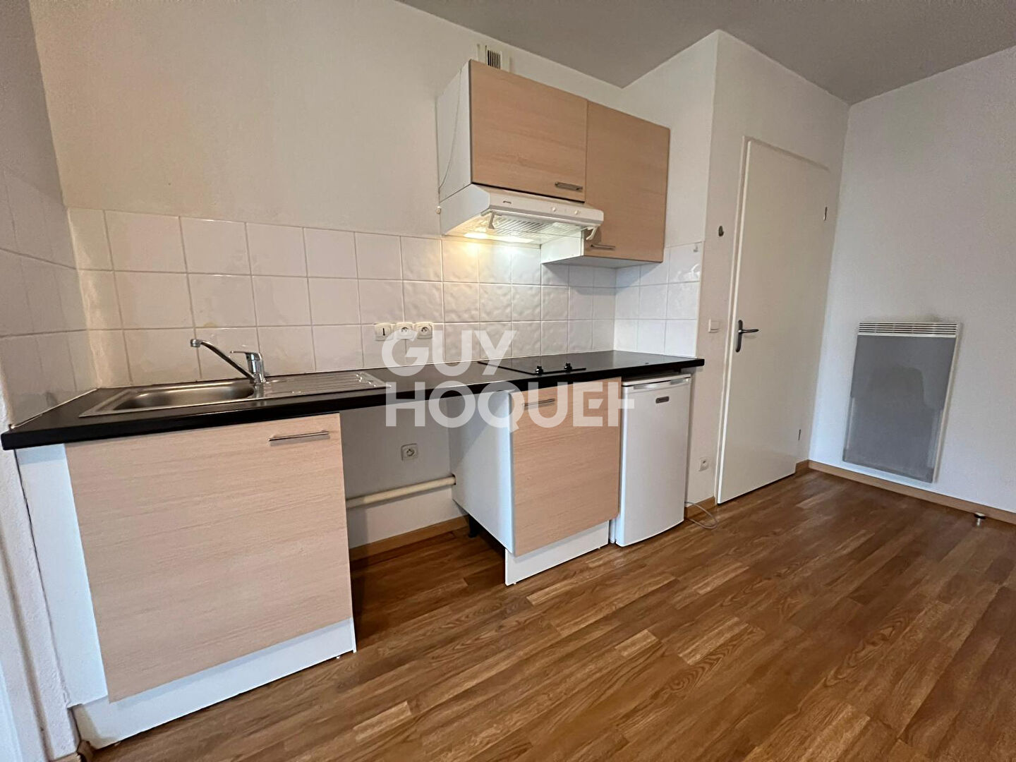 APPARTEMENT DE TYPE 2 AVEC ASCENSEUR ET PLACE DE PARKING