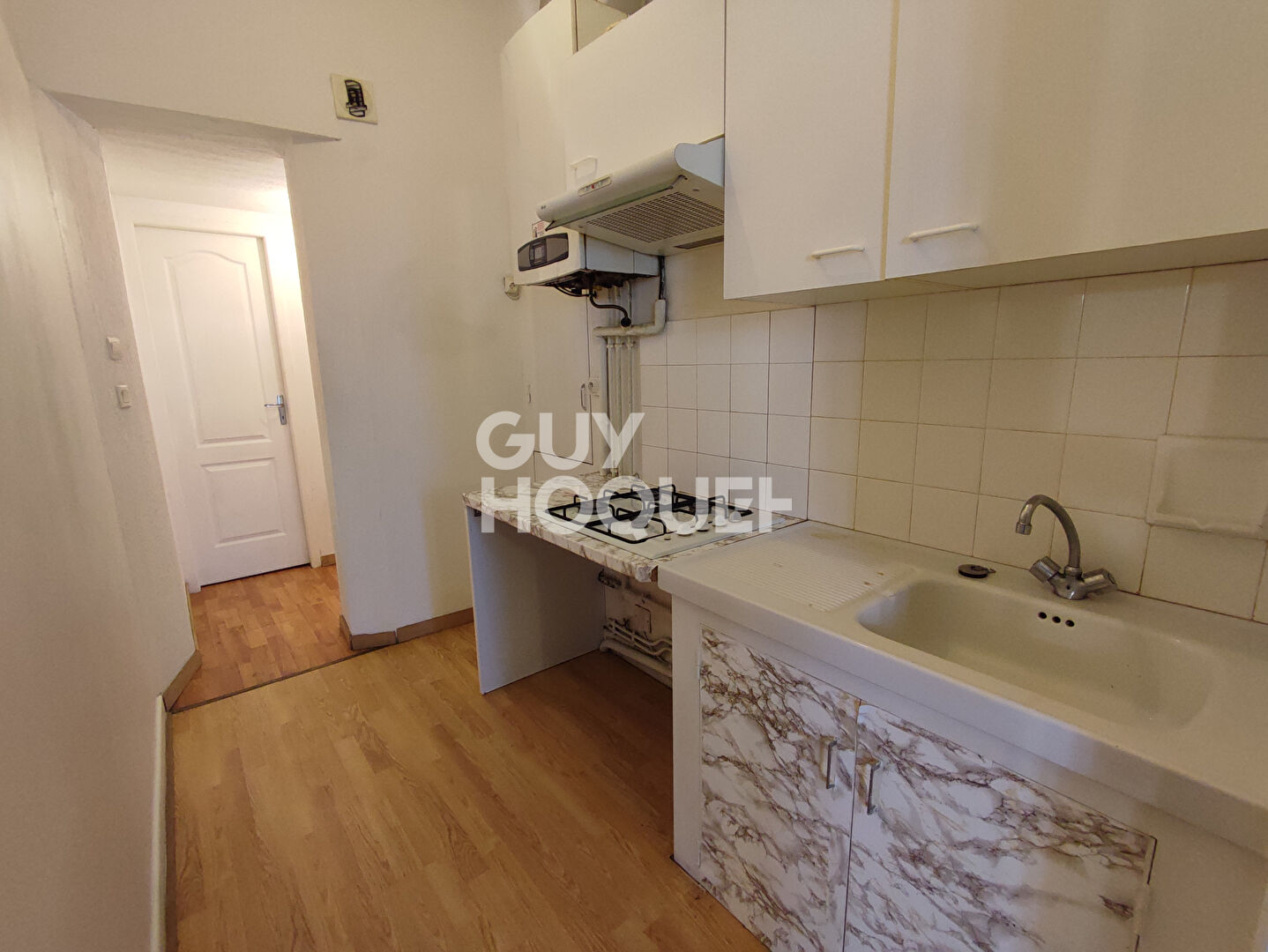 APPARTEMENT DE TYPE 2 EN DUPLEX EN HYPER CENTRE