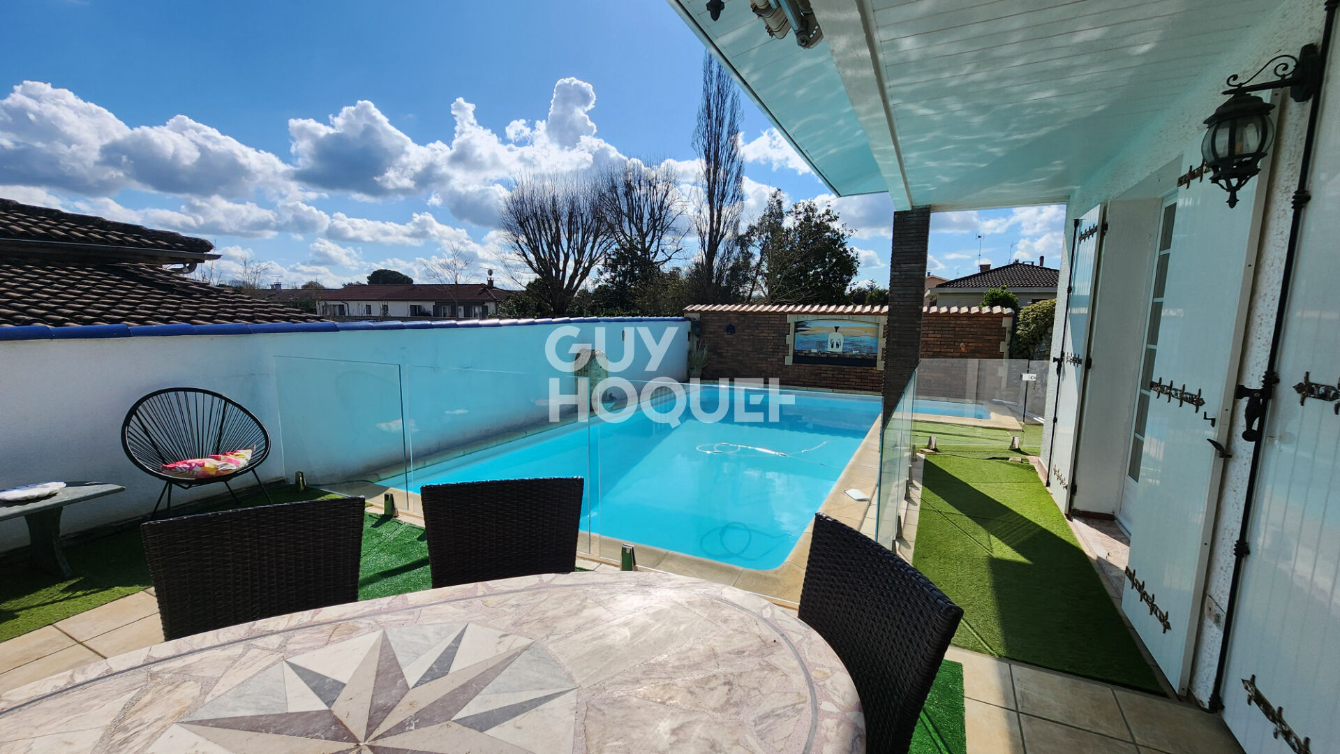 Maison Le Passage, 3 chambres, 2 garages, piscine