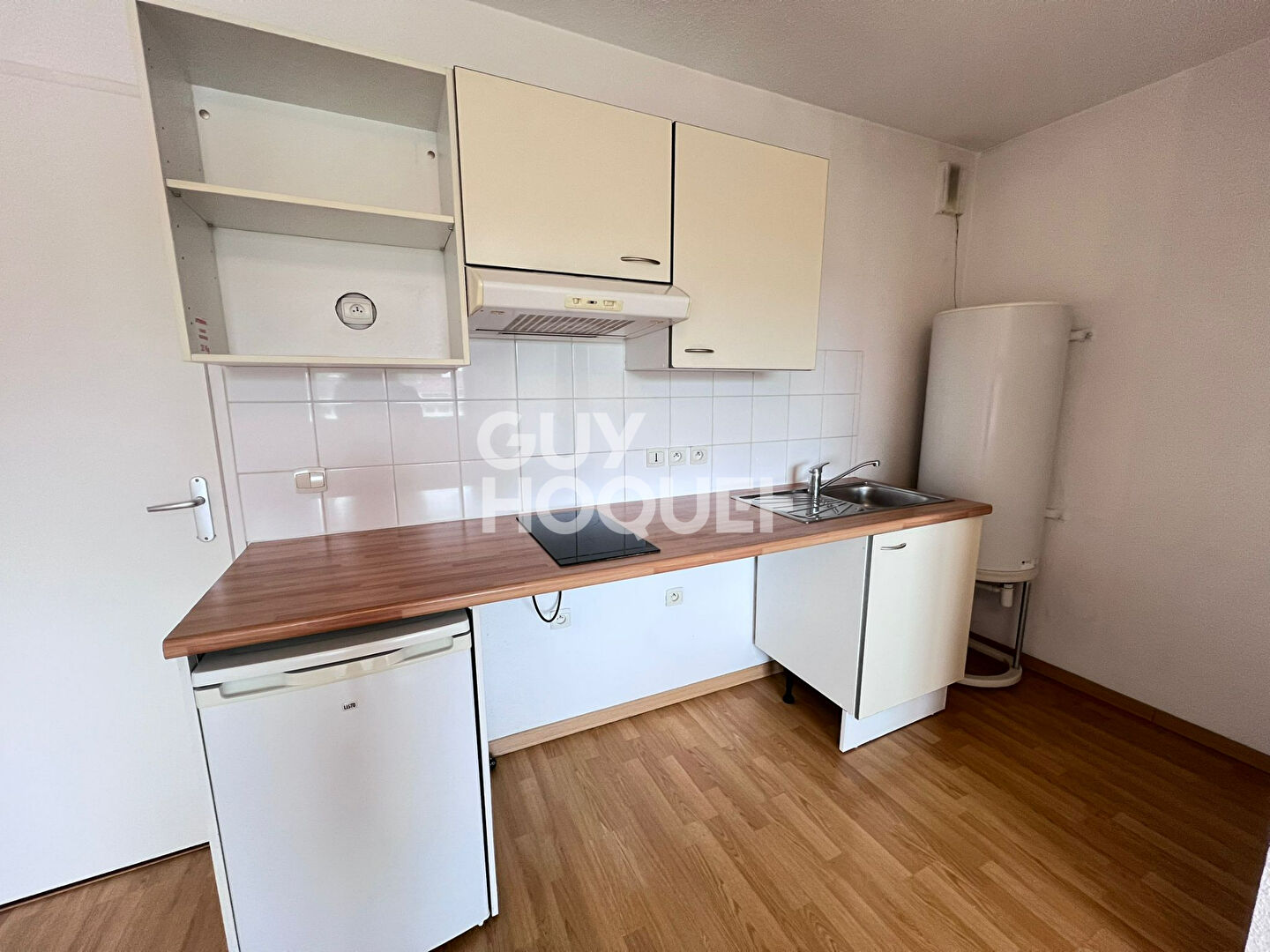Appartement T2 + place parking dans résidence sécurisée