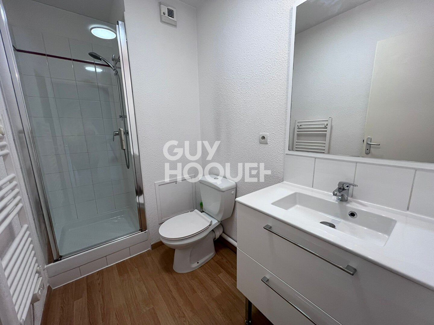 Appartement T2 + place parking dans résidence sécurisée