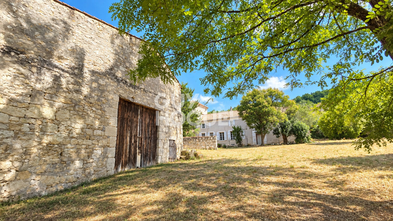 Maison 6 pièces 370 m² · à Castelculier · 370 m² · 295 000 €